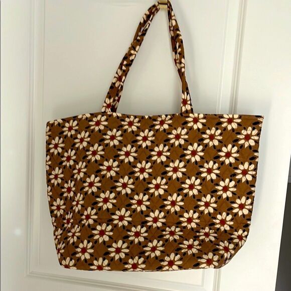 Vera Bradley Venetian Floral Tigers Eye Essential Grand Tote Bag /Shopper Gift - Picture 1 of 4